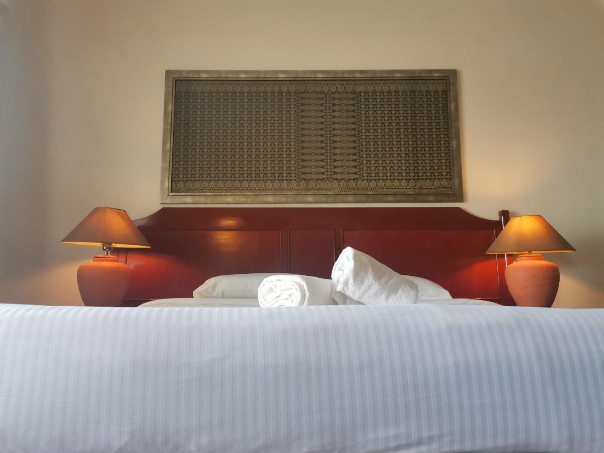 Seaview Deluxe Studio Couples Room S Танджунг-Бунга Экстерьер фото